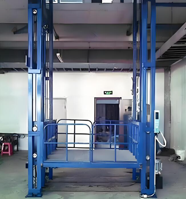 红山街道导轨式升降货梯