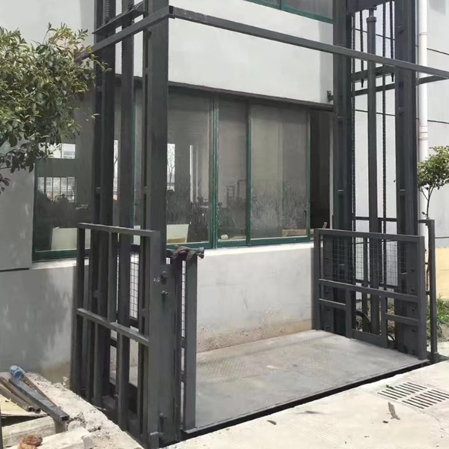 红山街道5吨室外升降货梯